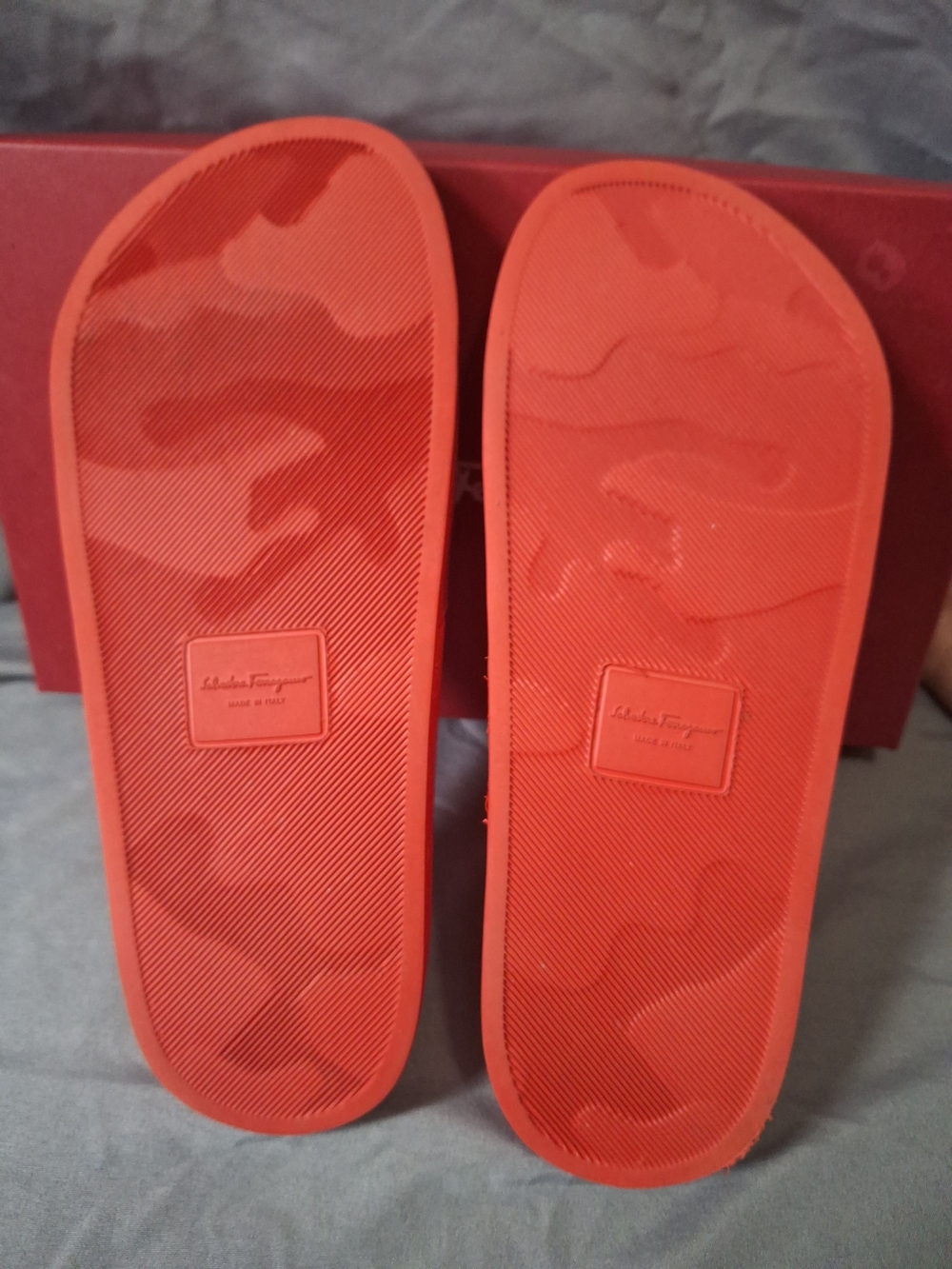 Slides/Sandals - Picture 5 of 8